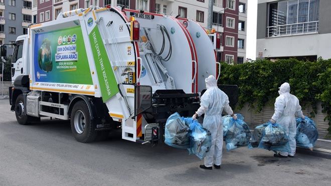KOCASİNAN, GERİ DÖNÜŞÜM ATIKLARINI KAYNAĞINDAN AYRIŞTIRILMIŞ OLARAK TOPLUYOR