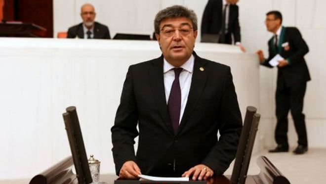 ATAŞ, KÖTÜ GİDEN EKONOMİ NEDENİYLE İŞSİZLİĞİN ÜLKEDE HER GEÇEN GÜN ARTTIĞINA DİKKAT ÇEKTİ