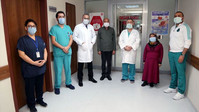 ERÜ HASTANELERİ’NDE, BÖBREK NAKLİ YAPILAN İKİ HASTA SAĞLIĞINA KAVUŞTU