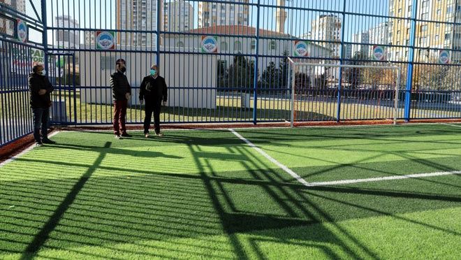 MELİKGAZİ’DEN GENÇLERE YENİ SPOR TESİSLERİ ATAĞI