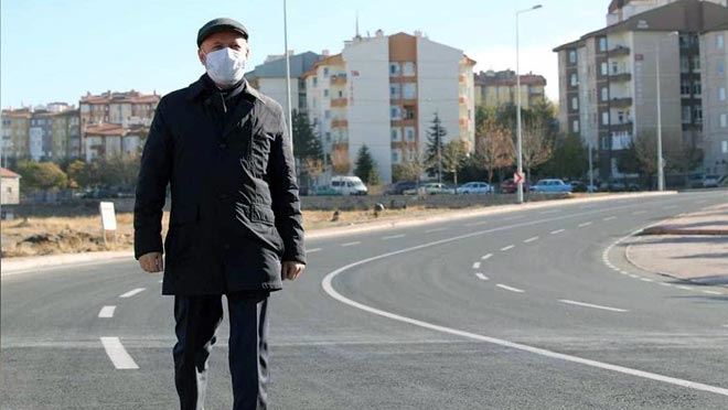 BAŞKAN ÇOLAKBAYRAKDAR’DAN ASFALT ÇALIŞMALARIYLA KIRILMASI GÜÇ TARİHİ BİR REKOR