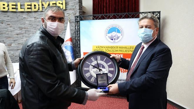 MELİKGAZİ’DE 110 DAİRENİN ANAHTAR TESLİMİ YAPILDI