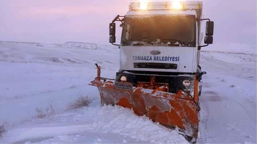 TOMARZA BELEDİYESİ EKİPLERİ