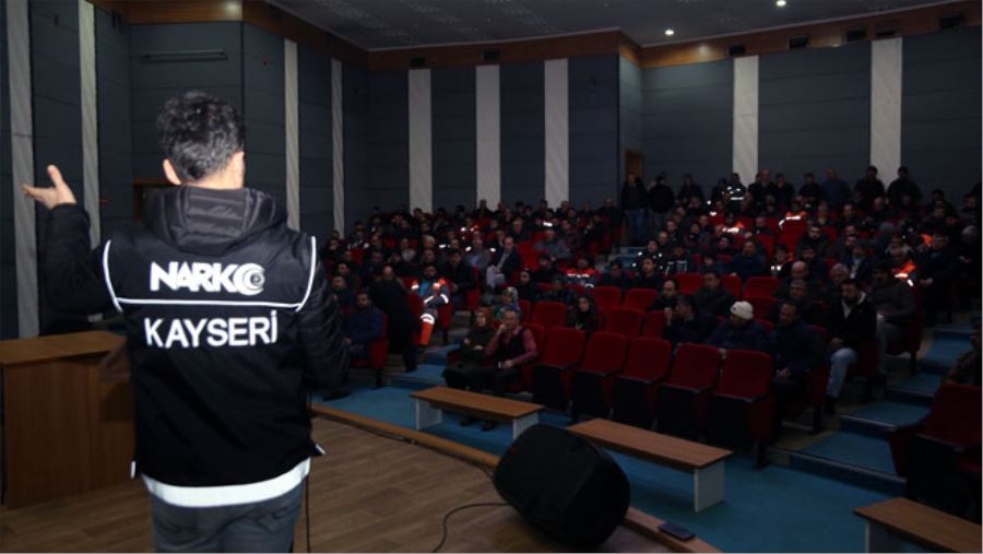 BELEDİYE ÇALIŞANLARINA BAĞIMLILIK YAPAN 