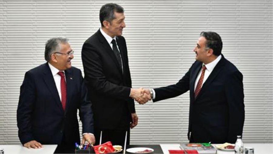 CABBAR, MİLLİ EĞİTİM BAKANI SELÇUK’LA BİR ARAYA GELDİ