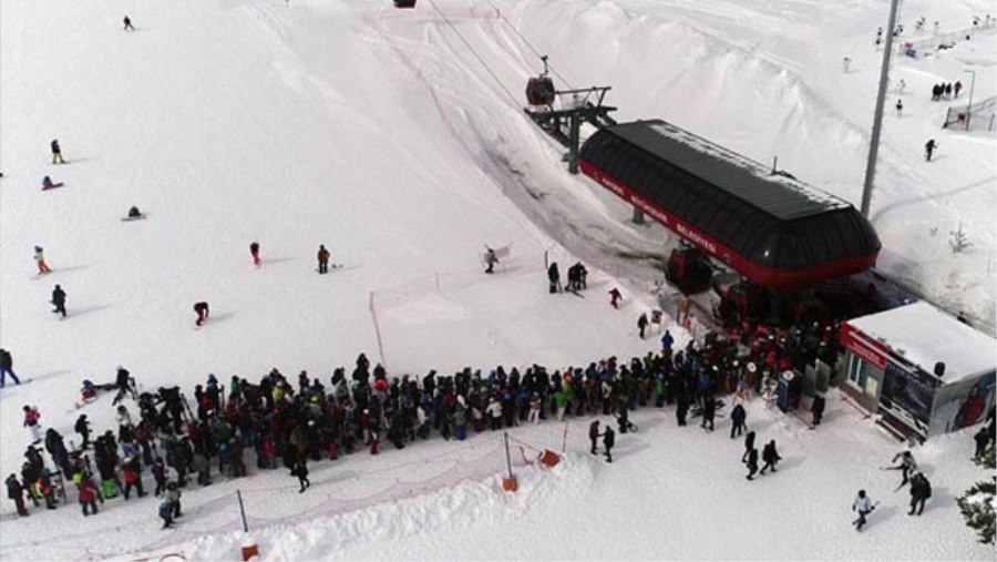 ERCİYES’TE HAFTA SONU YOĞUNLUĞU