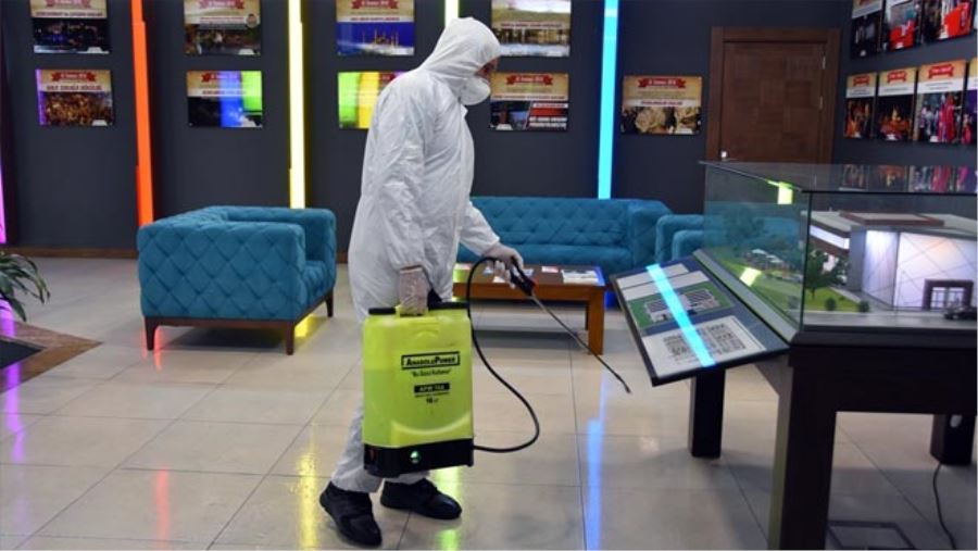 KOCASİNAN’DA HİJYEN VE DEZENFEKTE ÇALIŞMALARI DEVAM EDİYOR