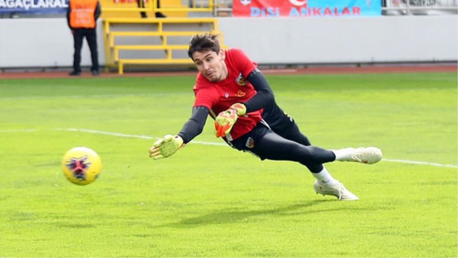 KAYSERİSPOR 4 MAÇTA GOL YEMEDİ