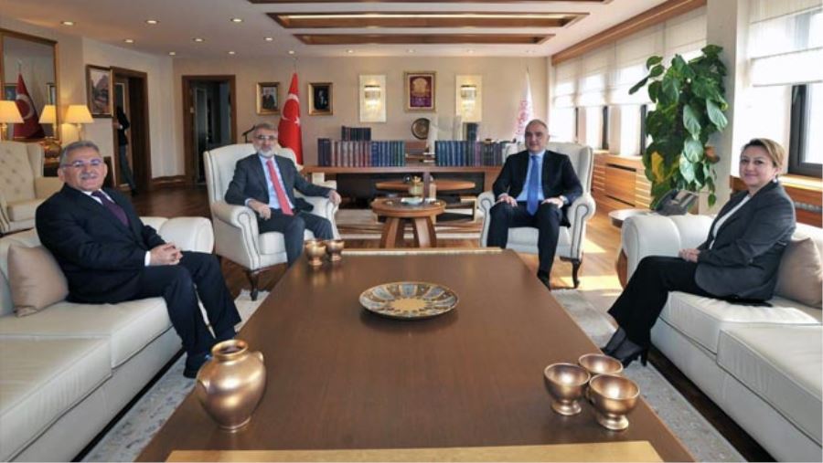 BÜYÜKKILIÇ, BAKAN ERSOY’LA GÖRÜŞTÜ