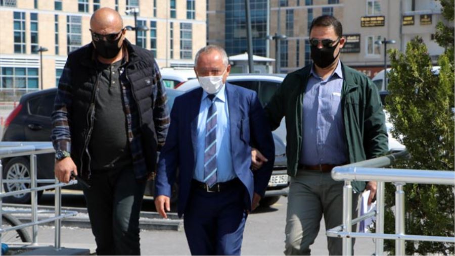 ESKİ CHP İL YÖNETİCİSİ CUMHURBAŞKANINA HAKARETTEN GÖZALTINA ALINDI