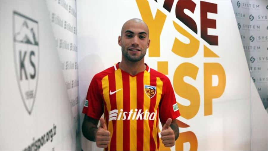 FUTBOL OYNAMAYI ÖZLEDİM