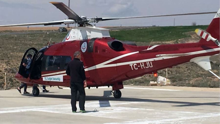 HAVA AMBULANSI AKUT APANDİSİT HASTASI İÇİN HAVALANDI