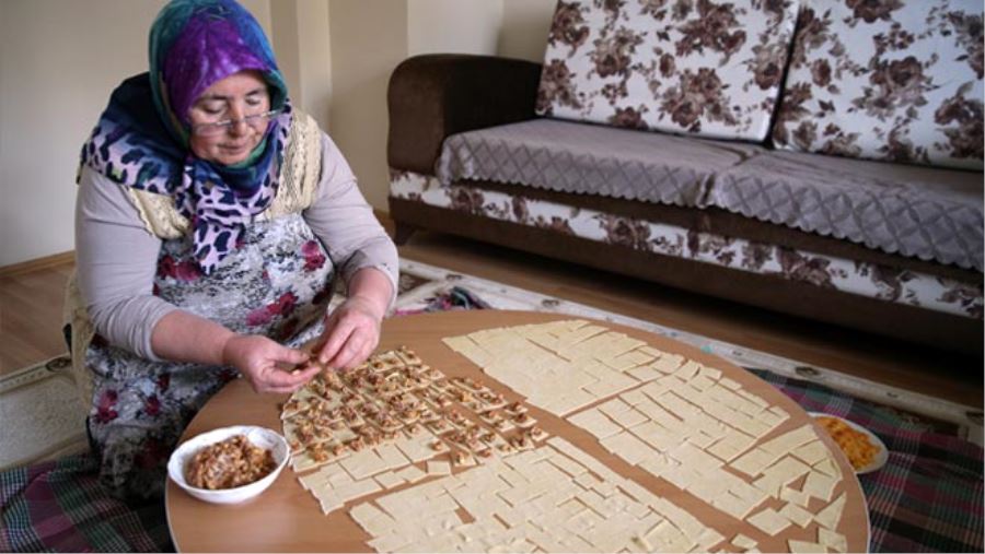 SOFRALARIN VAZGEÇİLMEZİ MANTI