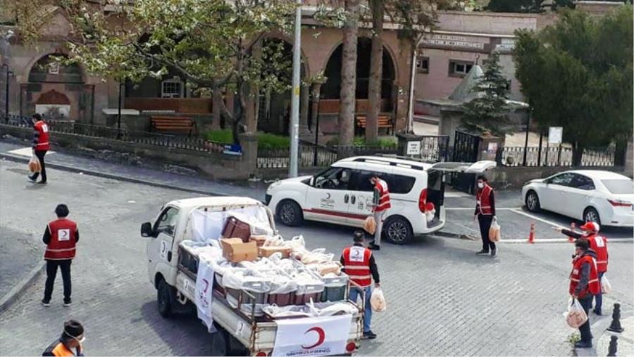 KARANTİNADA İNSANIN İÇİNİ ISITAN GÖRÜNTÜ