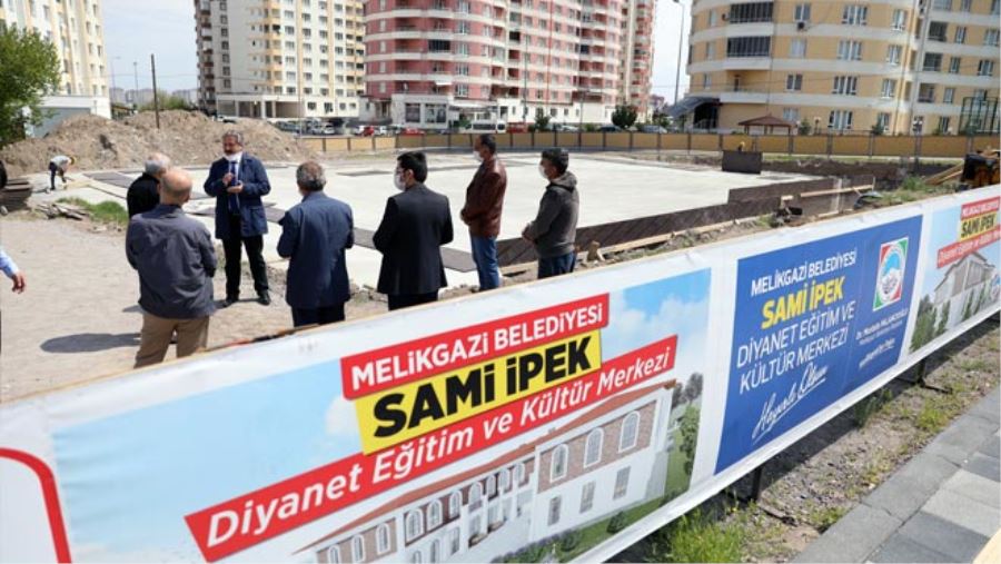 ESENTEPE MAHALLESİ’NDE KÜLTÜR MERKEZİ’NİN TEMELİ ATILDI