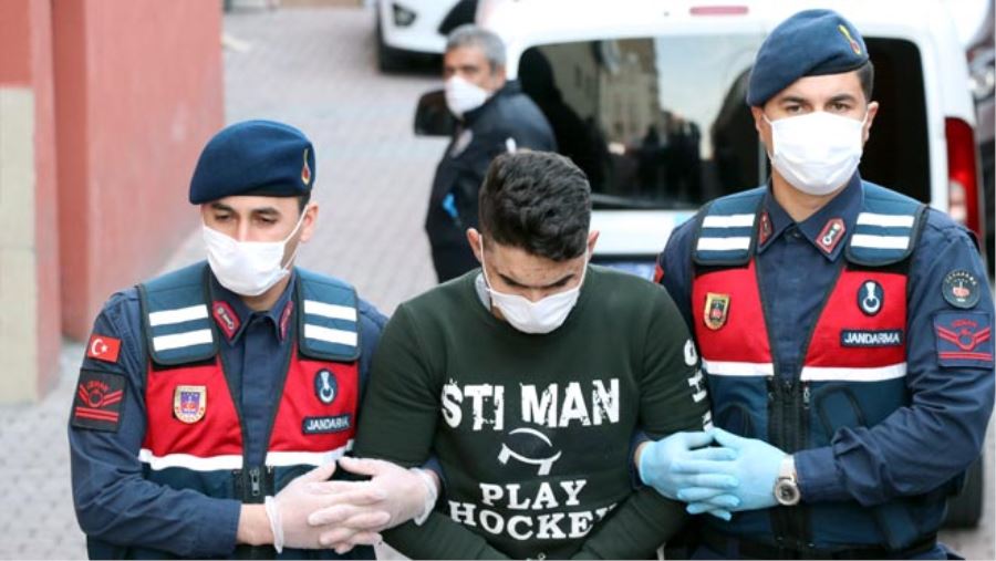 JANDARMA EKİPLERİ HUZURU SAĞLAMAK İÇİN GÖREV BAŞINDA