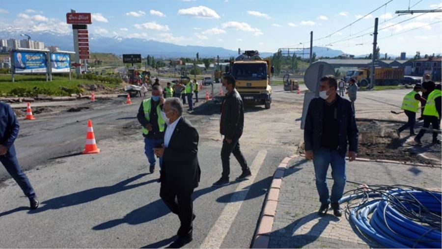 BÜYÜKKILIÇ, GESİ KAVŞAĞI’NDAN SESLENDİ