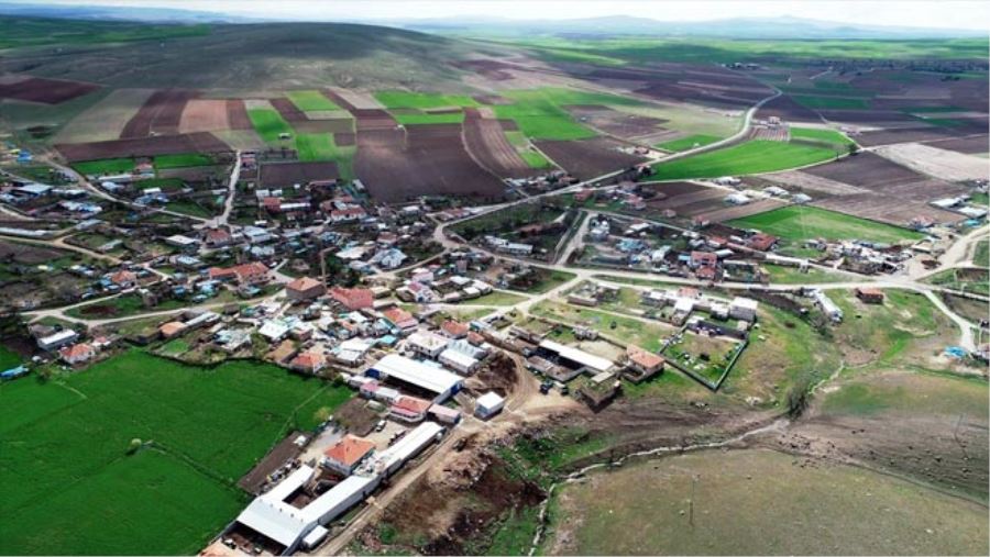 MAVİ İLE YEŞİLİN BULUŞTUĞU KOCASİNAN,