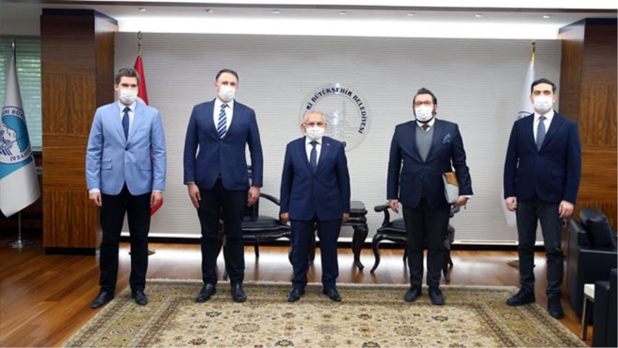 BAŞKAN BÜYÜKKILIÇ MACARİSTAN’DAN GELEN HEYET İLE BULUŞTU