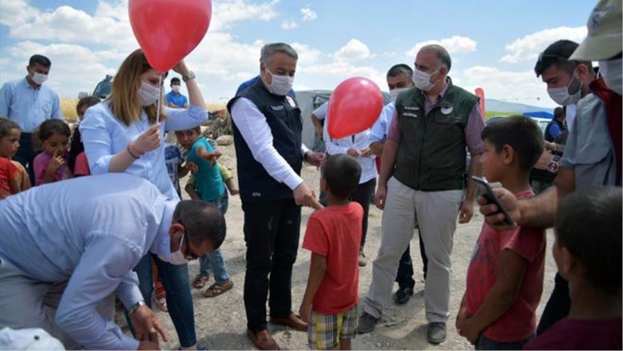 MEVSİMLİK İŞÇİLER VE ÇOCUKLARINI MUTLU EDEN ETKİNLİK