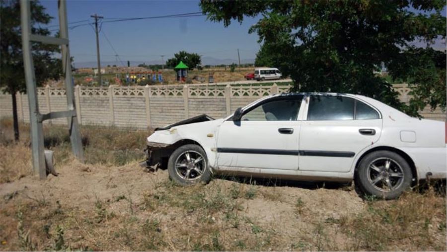 DEVELİ’DE TRAFİK KAZASI: 3 YARALI