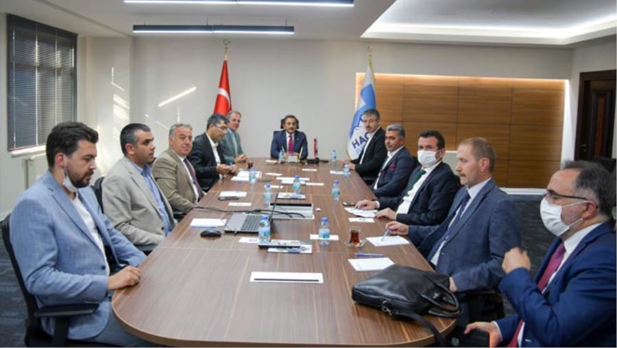 BAKAN YARDIMCISI AKSU, HACILAR BELEDİYESİ’Nİ ZİYARET ETTİ