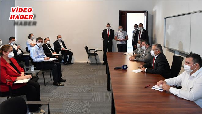 BÜYÜKKILIÇ’TAN 5 SAATLİK TOPLANTI