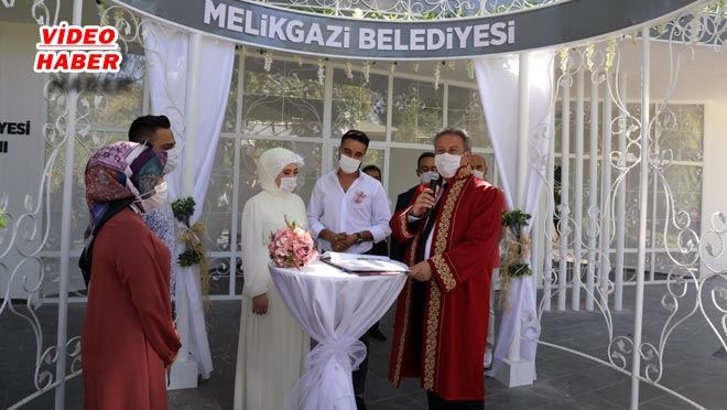 MELİKGAZİ’DE NİKAHLAR ARTIK KIR NİKAHI ŞEKLİNDE OLACAK