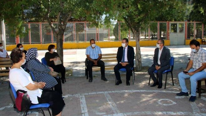 EKİNCİ, SEMİNERDEKİ ÖĞRETMENLERLE BULUŞTU