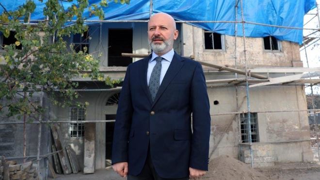 2 ASIRLIK JANDARMA KONAĞINI RESTORE EDİYOR