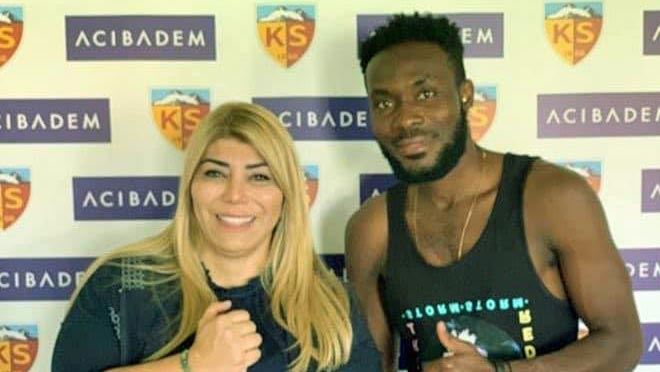 KAYSERİSPOR 8 FUTBOLCUYA LİSANS ÇIKARAMADI