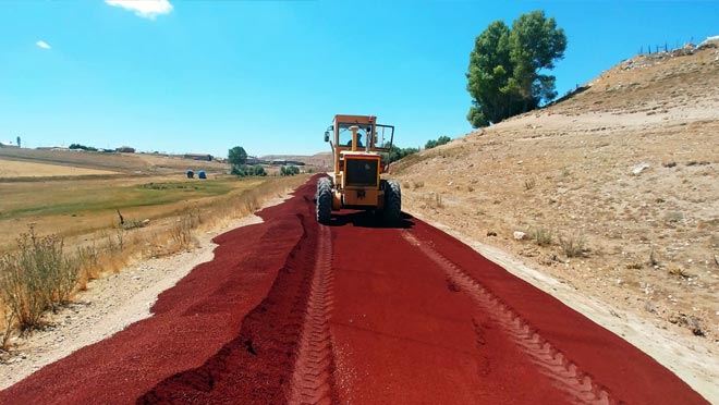 BÜYÜKŞEHİR KIRSALA DA HİZMETİ AKSATMADAN SÜRDÜRÜYOR