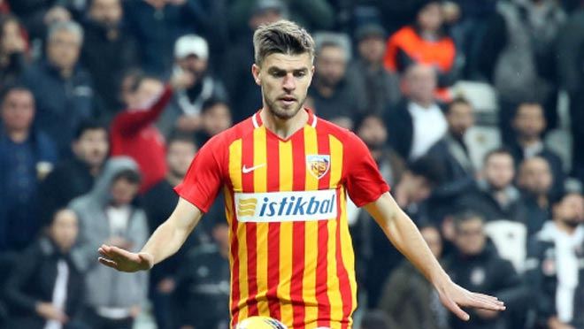 KAYSERİSPOR ÜÇ OYUNCU İLE YOLLARINI AYIRDI