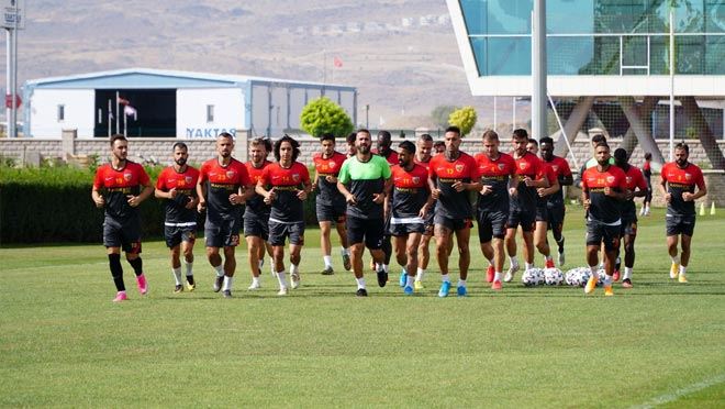 KAYSERİSPOR, ERZURUM MAÇINA HAZIR
