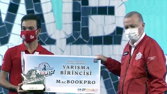 AGÜ ÖĞRENCİSİNE TEKNOFEST 2020’DEN 1’İNCİLİK ÖDÜLÜ