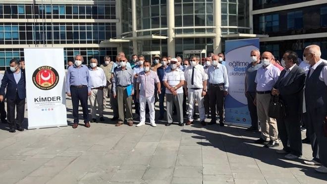 GÖNÜLLÜ KURULUŞLAR MÜTERCİMLER HAKKINDA SUÇ DUYURUSUNDA BULUNDU