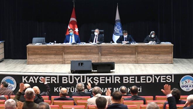 BÜYÜKŞEHİR MECLİSİ’NDEN KİRACISI OLAN İŞ YERLERİNE 2,3 MİLYON LİRALIK DESTEK