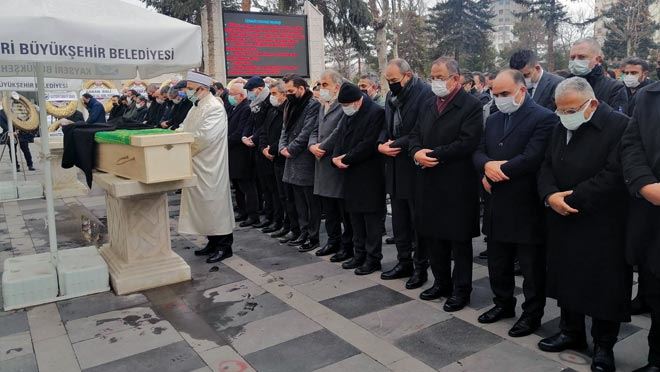 KTO BAŞKANI GÜLSOY BABASINI HAKK’A UĞURLADI