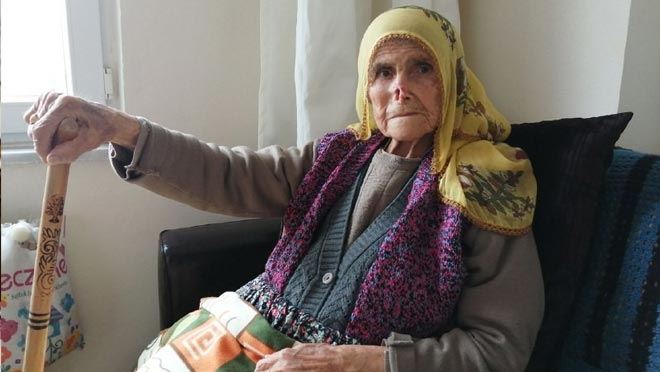 KAYSERİLİ 93 YAŞINDAKİ ŞERİFE NİNE’DEN