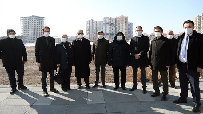 BAŞKAN-HAYIRSEVERLER EL ELE, HİZMET ŞAHANE