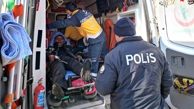 ZEHİRLENMESİNE RAĞMEN HAYAT KURTARMAYA DEVAM ETTİ