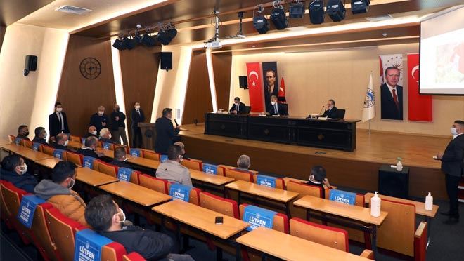 AK KURMAYLAR MADENCİLERİN SORUNLARINI DİNLEDİ