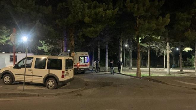 LAF ATMA KAVGASINDA KAN AKTI 