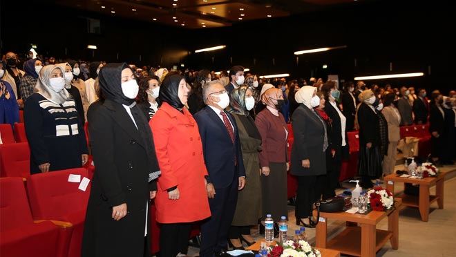 BÜYÜKKILIÇ: “KADIN KOLLARIMIZ YÜZ AKIMIZ”