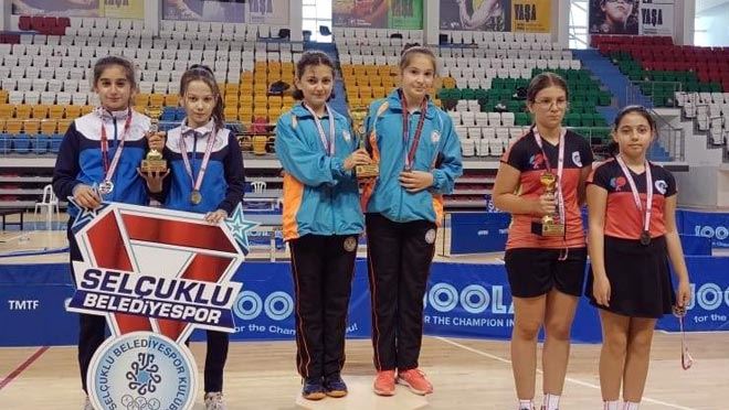 KOCASİNAN’IN MASA TENİSİ TAKIMLARI, HEP TÜRKİYE ŞAMPİYONU