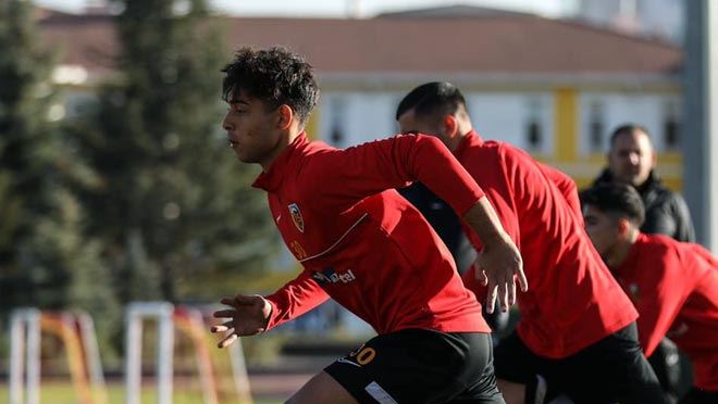 KAYSERİSPOR, YÜZÜNÜ YENİDEN LİGE ÇEVİRDİ