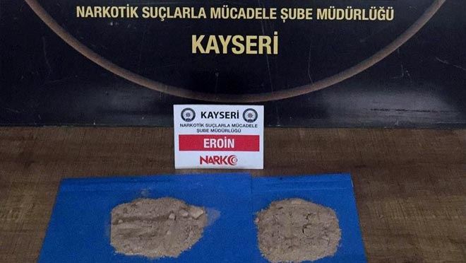 YOLCU OTOBÜSÜNE OPERASYON