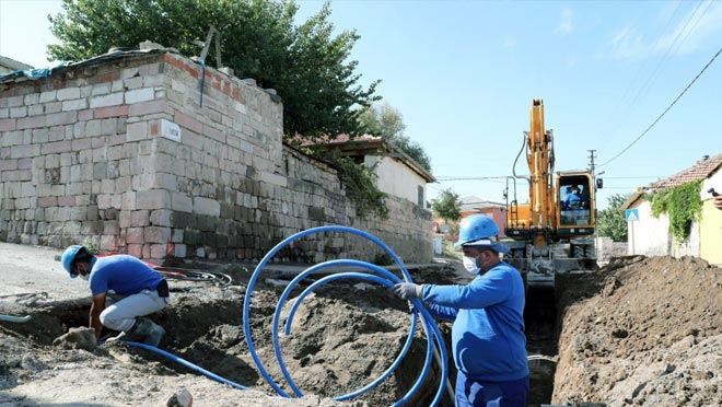 KASKİ ÖMRÜNÜ TAMAMLAMIŞ HATLARI YENİLİYOR