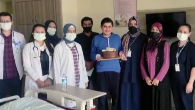 CLAS4 LUPUS NEFRİTİ VE ASPERGİLLOZ HASTASI TABURCU OLDU