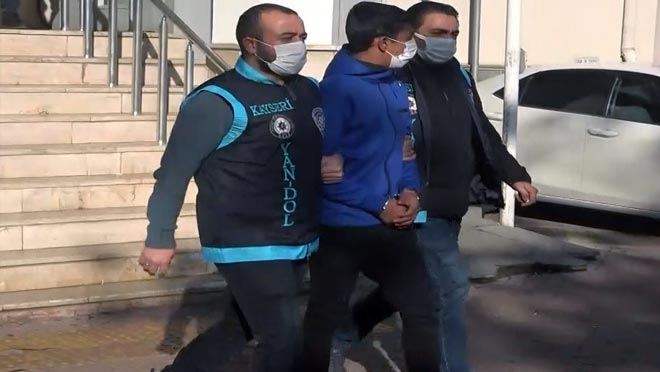 MOTOSİKLET ÇALIP KAPKAÇ YAPTILAR